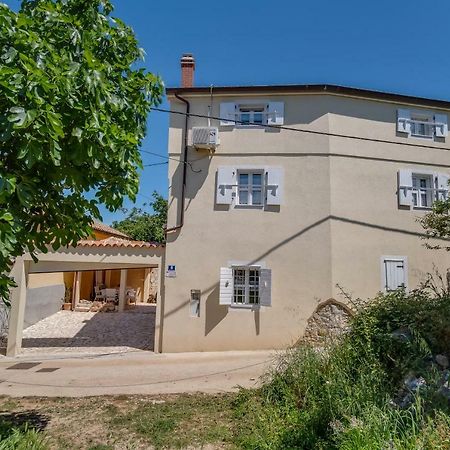Mediterranes Ferienhaus M. Terrasse Вели-Лошинь Экстерьер фото